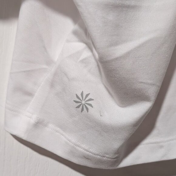 Athleta | Elemental Cropped Tee In White - Picture 14 of 14